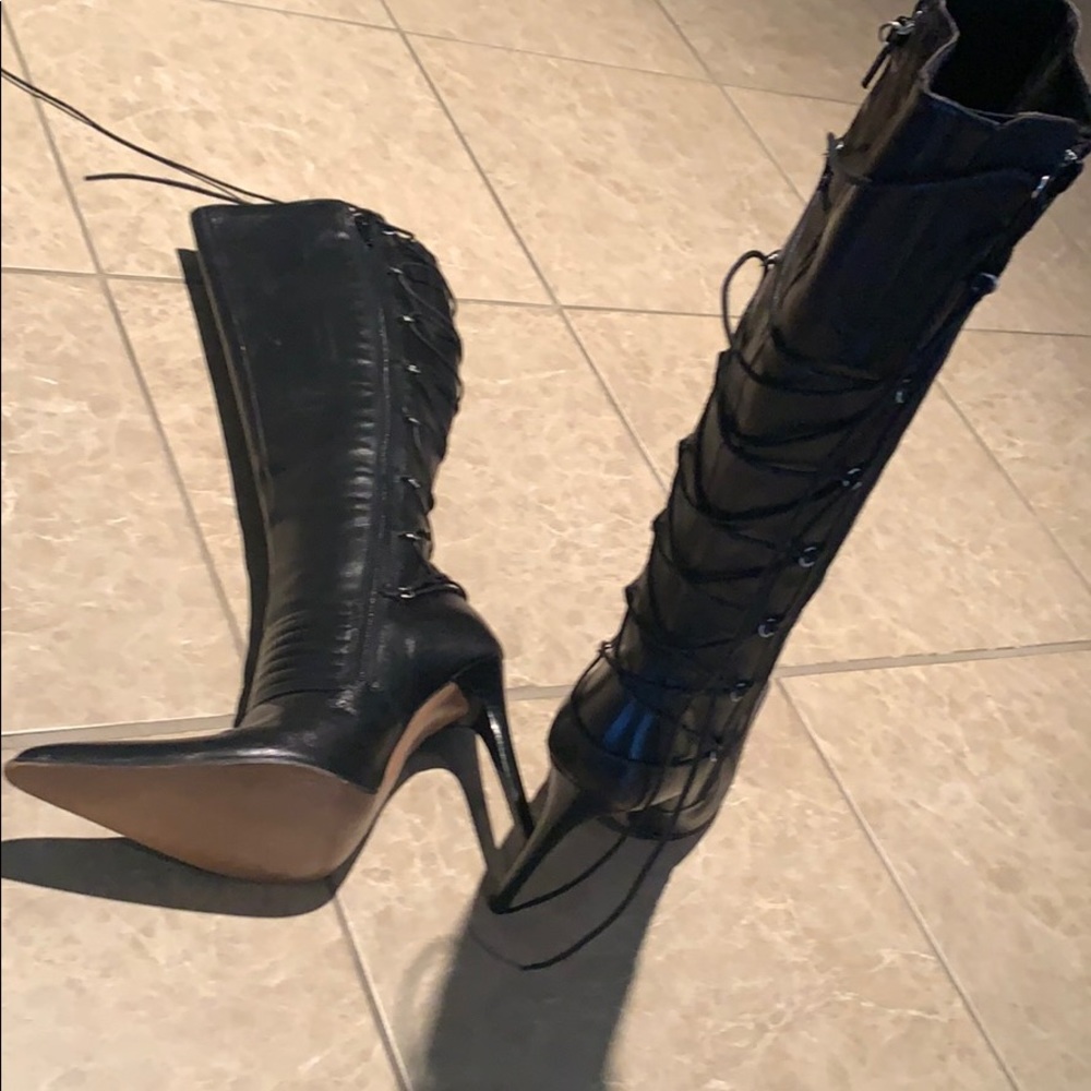 Sexy leather boots - Picture 5 of 6